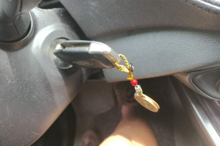 Used Ford Escort 2015 1.5L Automatic Fashion Model Vehicle Key