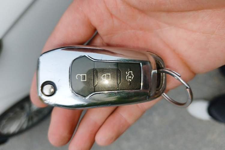 Used Ford Escort 2015 1.5L Manual Comfort Model Vehicle Key