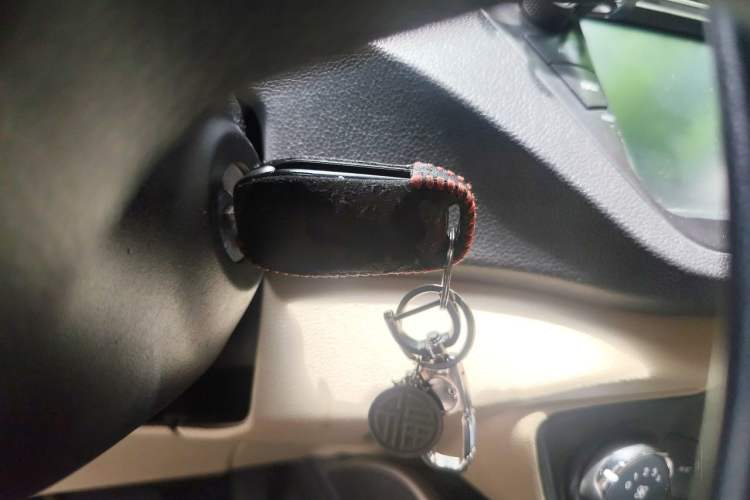 Used Ford Escort 2015 1.5L Automatic Comfort Edition Vehicle Key