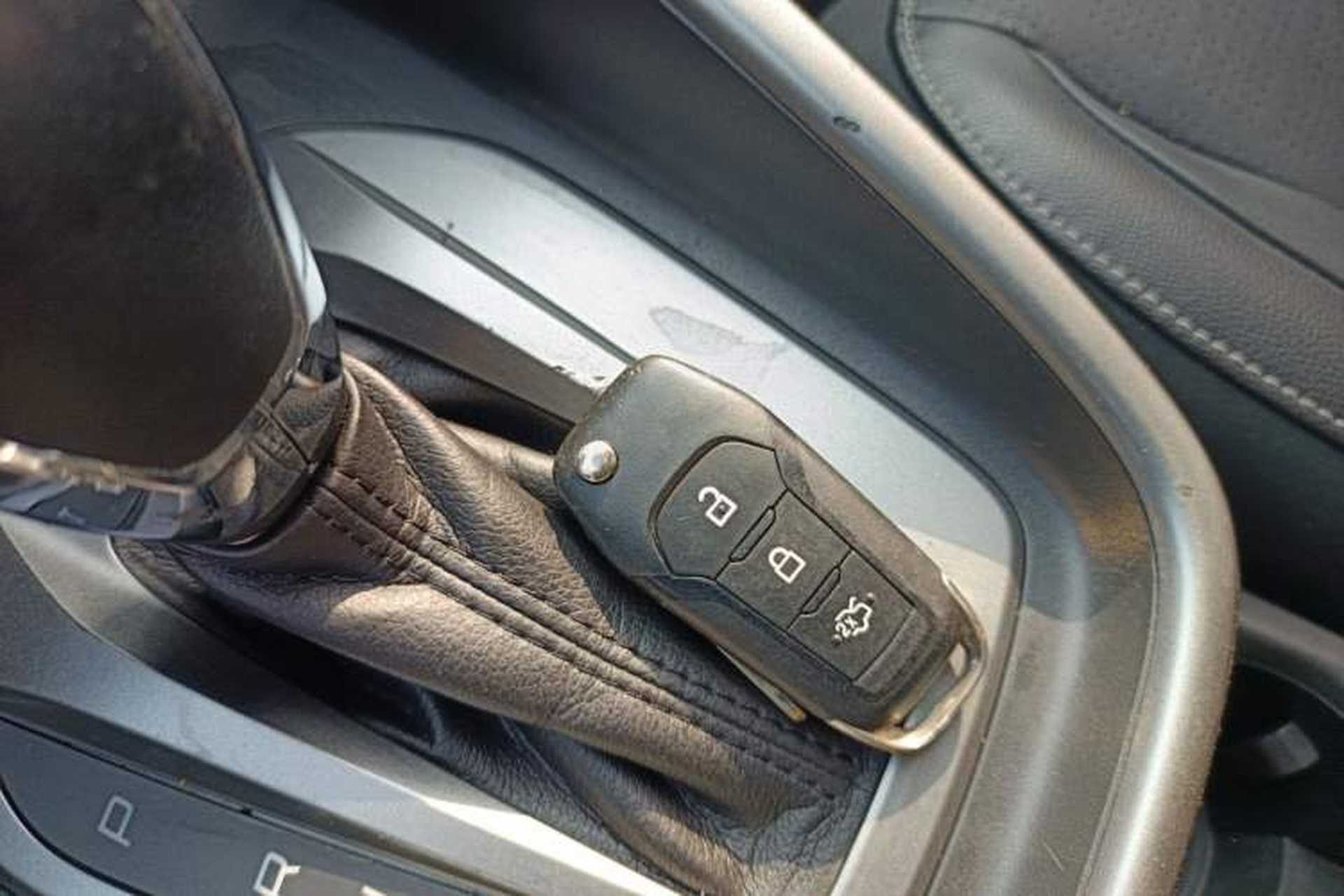 Used Ford Escort 2015 1.5L Automatic Fashion Model Vehicle Key