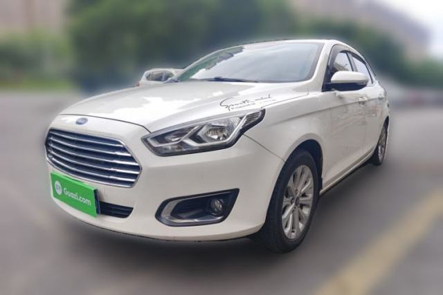 Used Ford Escort 2015 1.5L Automatic Fashion Model