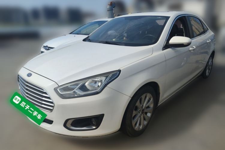 Used Ford Escort 2015 1.5L Automatic Fashion Model