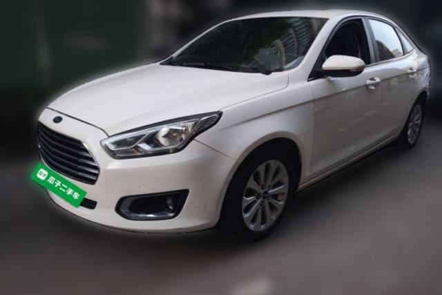 Used Ford Escort 2015 1.5L Automatic Fashion Model