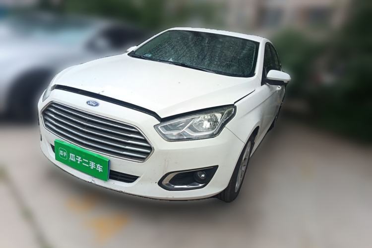 Used Ford Escort 2015 1.5L Automatic Fashion Model Guazi used car, China used car export, Used car for sale, Used cars, Cheapest cars for sale