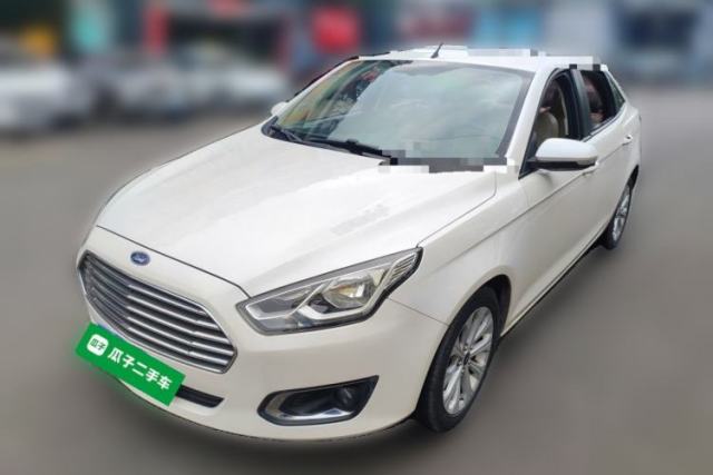 Used Ford Escort 2015 1.5L Manual Fashion Edition