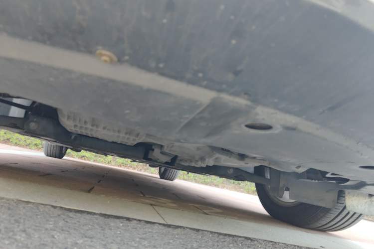Used Ford Escort 2015 1.5L Automatic Fashion Model Chassis Front