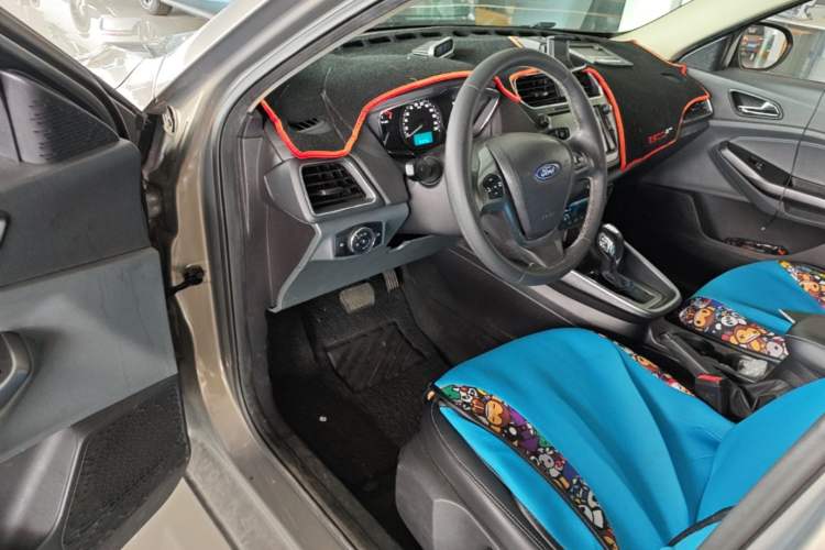 Used Ford Escort 2015 1.5L Automatic Fashion Model Driver Seat