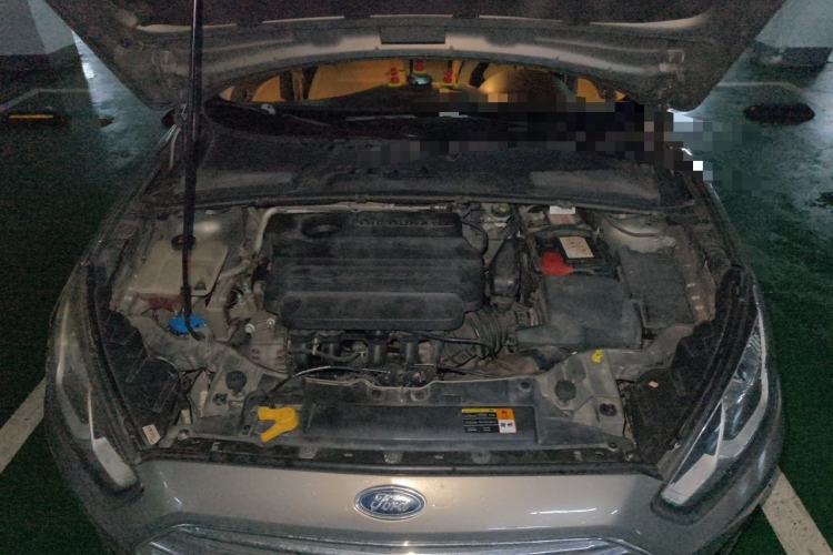 Used Ford Escort 2015 1.5L Automatic Comfort Edition Engine Bay