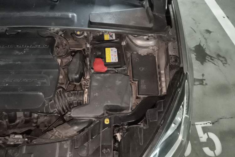 Used Ford Escort 2015 1.5L Automatic Fashion Model Engine Bay Left
