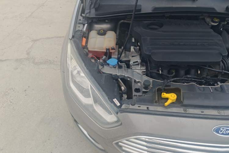 Used Ford Escort 2015 1.5L Automatic Fashion Model Engine Bay Right