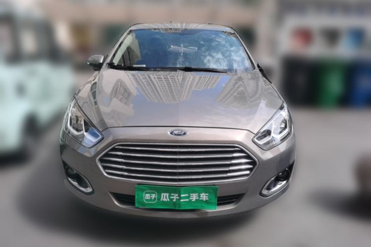 Used Ford Escort 2015 1.5L Automatic Fashion Model Front