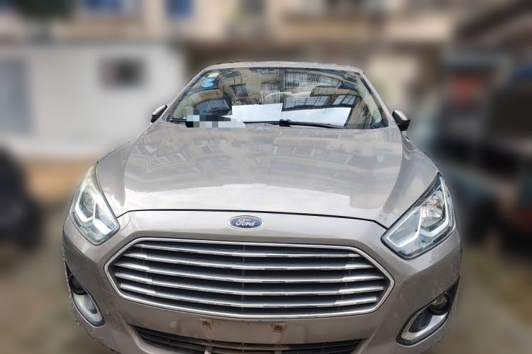 Used Ford Escort 2015 1.5L Automatic Fashion Model Front