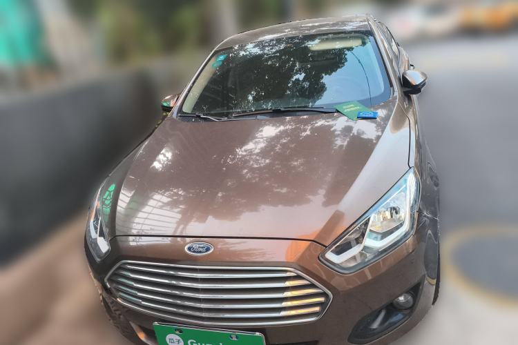 Used Ford Escort 2015 1.5L Manual Comfort Model Front
