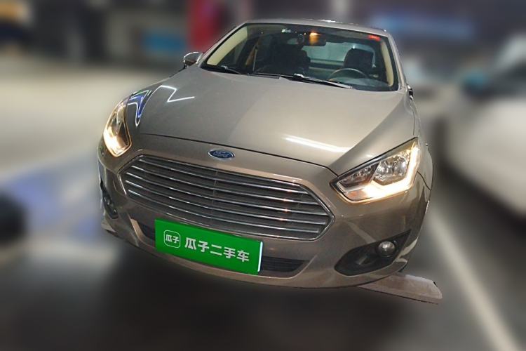 Used Ford Escort 2015 1.5L Manual Comfort Model Front