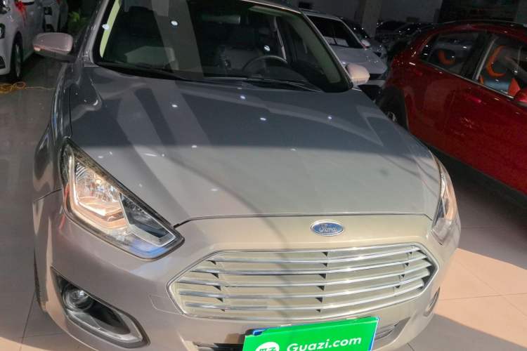 Used Ford Escort 2015 1.5L Automatic Fashion Model Front