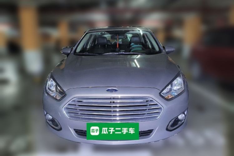 Used Ford Escort 2015 1.5L Automatic Fashion Model Front