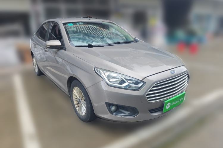 Used Ford Escort 2015 1.5L Automatic Comfort Edition Front Right 45 Deg