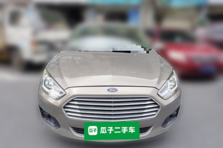 Used Ford Escort 2015 1.5L Automatic Comfort Edition Front