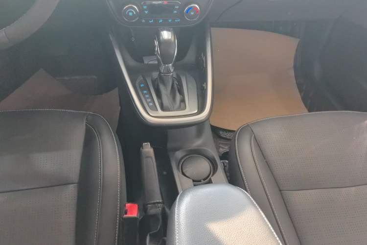 Used Ford Escort 2015 1.5L Automatic Fashion Model Gear Lever