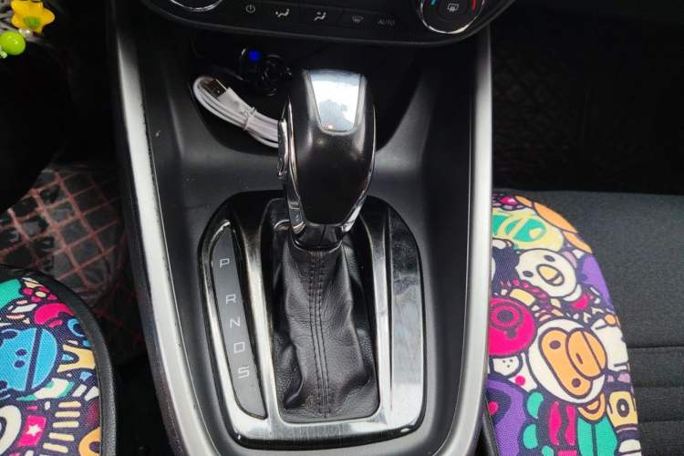 Used Ford Escort 2015 1.5L Automatic Fashion Model Gear Lever