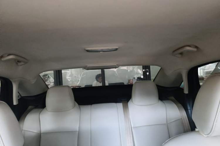 Used Ford Escort 2015 1.5L Automatic Comfort Edition Headliner