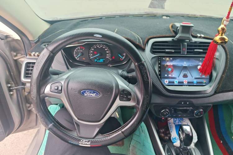 Used Ford Escort 2015 1.5L Automatic Fashion Model Instrument Cluster