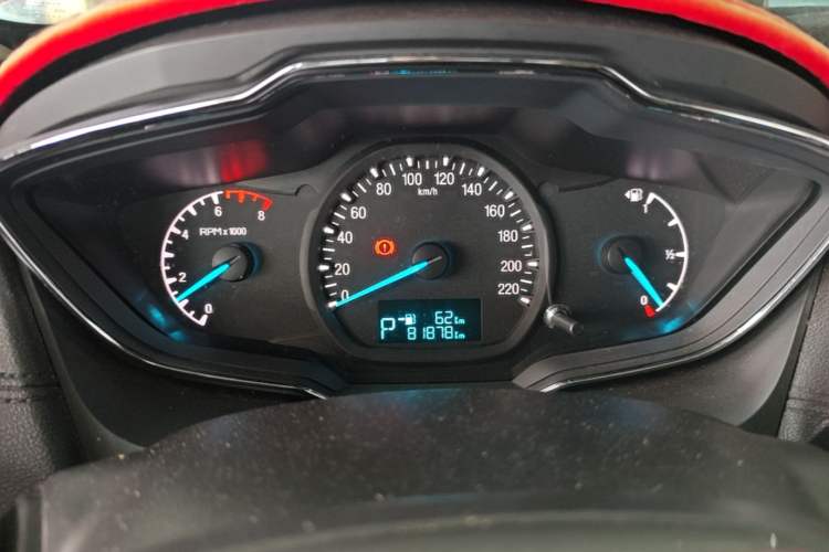Used Ford Escort 2015 1.5L Automatic Fashion Model Instrument Cluster