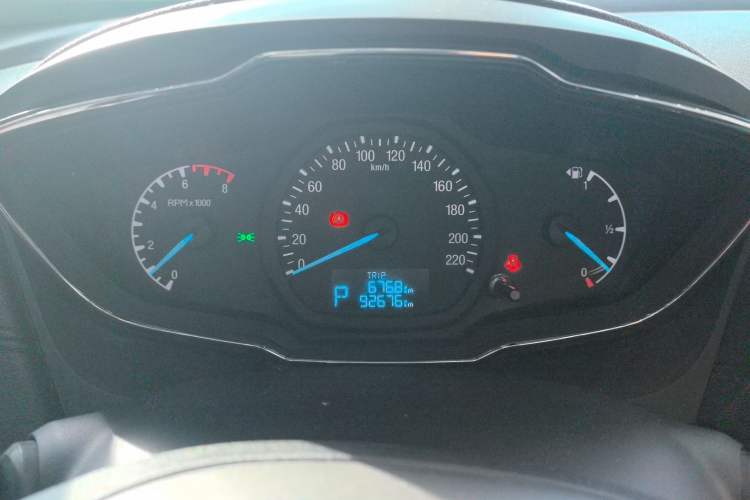 Used Ford Escort 2015 1.5L Automatic Fashion Model Instrument Cluster