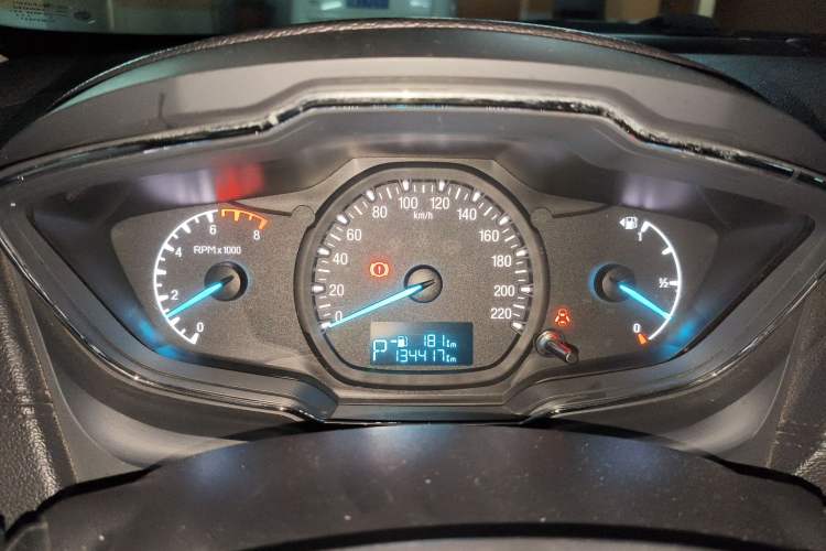 Used Ford Escort 2015 1.5L Automatic Fashion Model Instrument Cluster