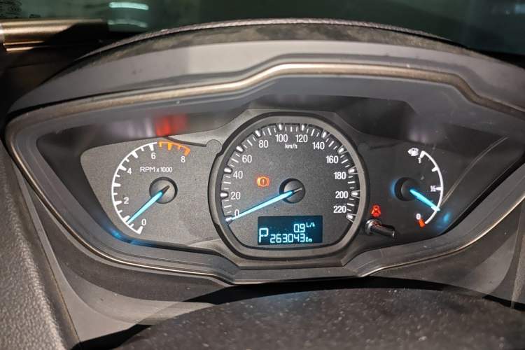 Used Ford Escort 2015 1.5L Automatic Comfort Edition Instrument Cluster