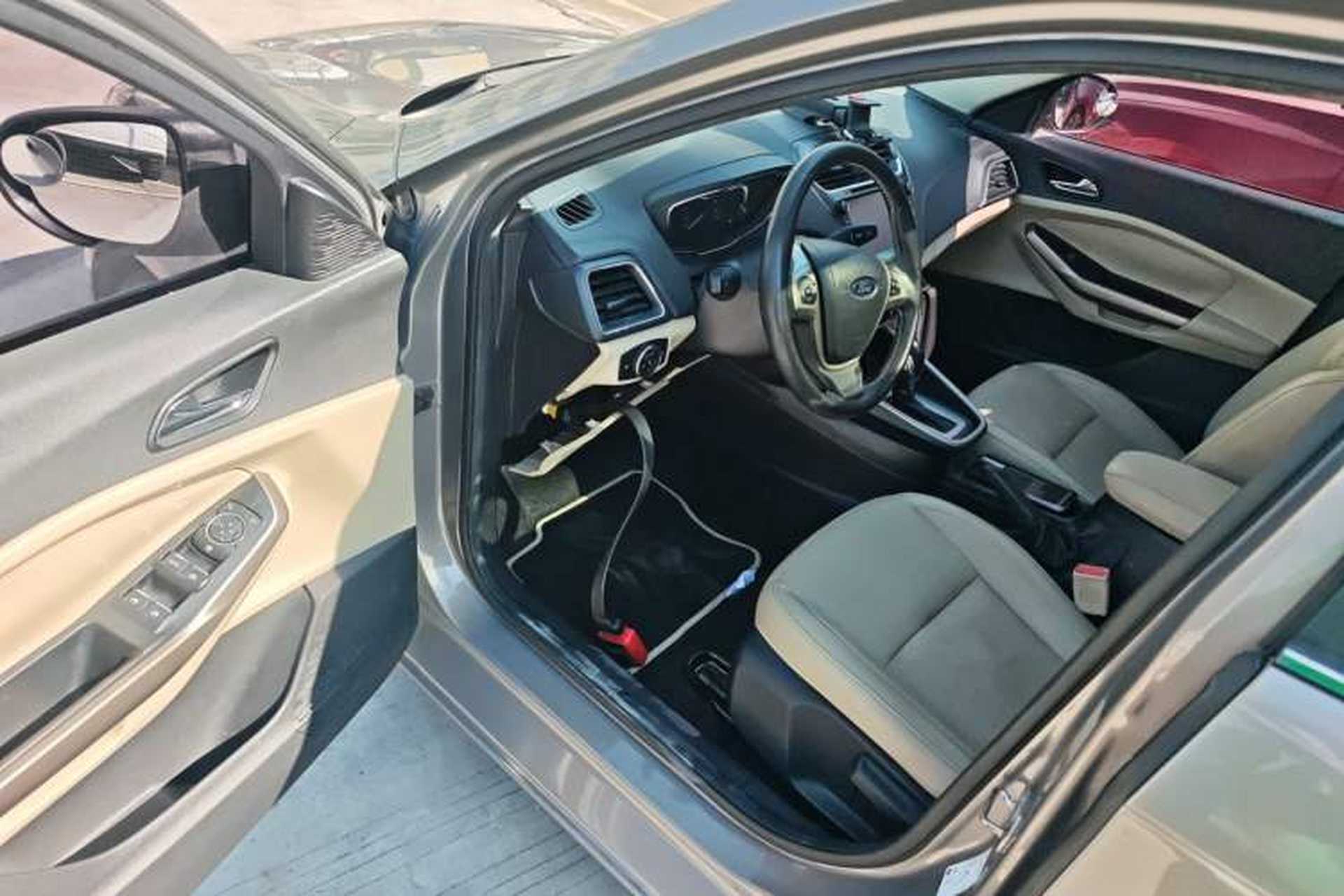 Used Ford Escort 2015 1.5L Automatic Fashion Model Interior 3