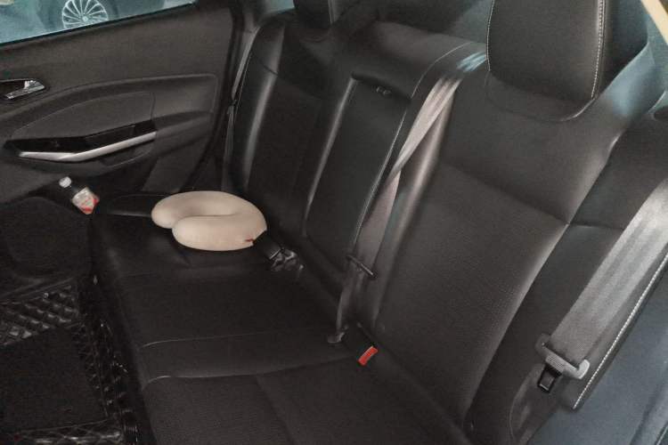 Used Ford Escort 2015 1.5L Automatic Fashion Model Left Rear Seat