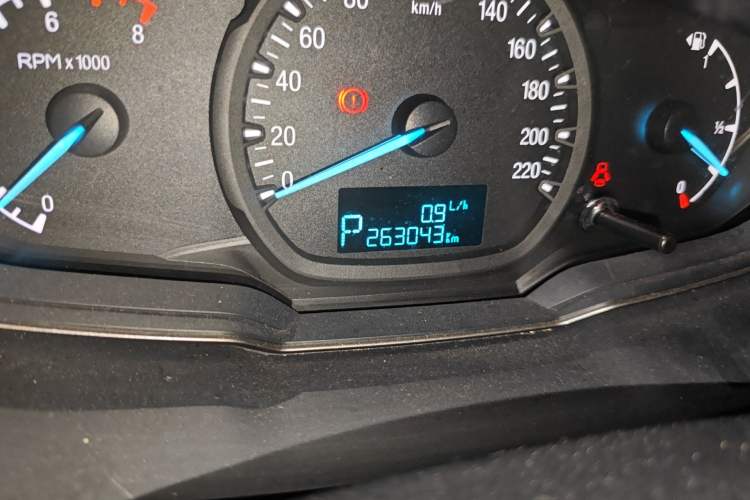 Used Ford Escort 2015 1.5L Automatic Comfort Edition Odometer Close Up