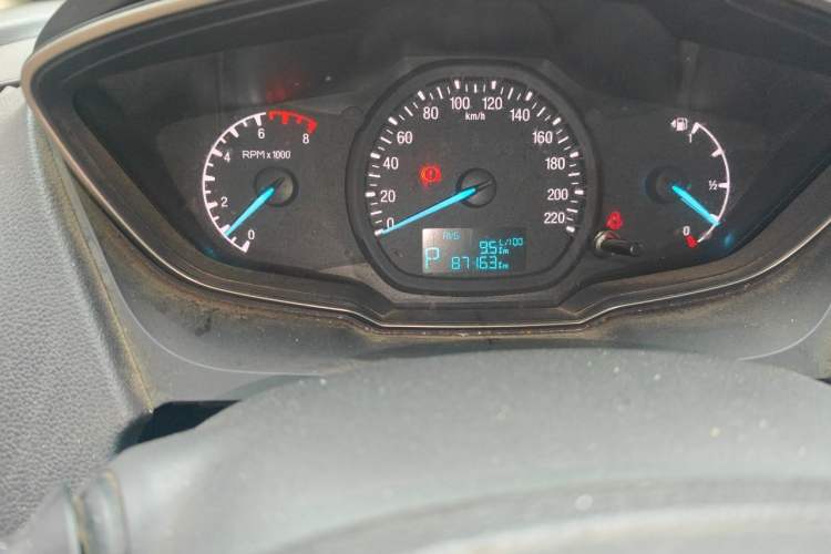Used Ford Escort 2015 1.5L Automatic Comfort Edition Odometer Close Up