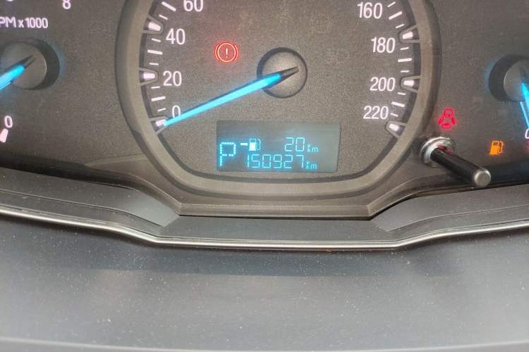 Used Ford Escort 2015 1.5L Automatic Comfort Edition Odometer Close Up
