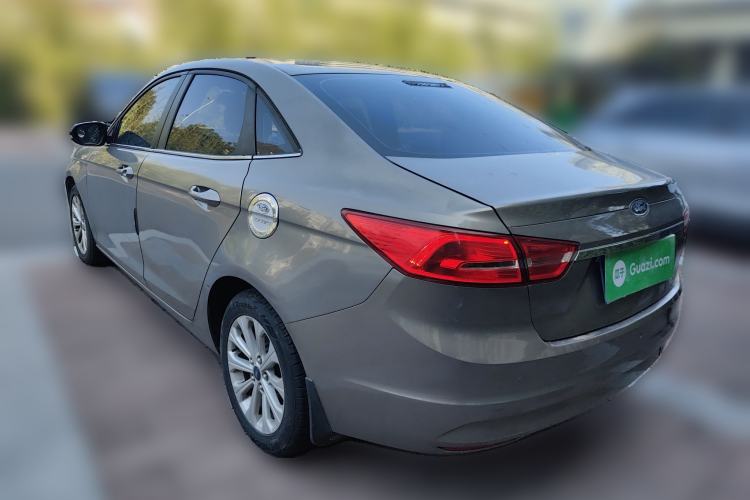 Used Ford Escort 2015 1.5L Automatic Fashion Model Rear Left 45 Deg