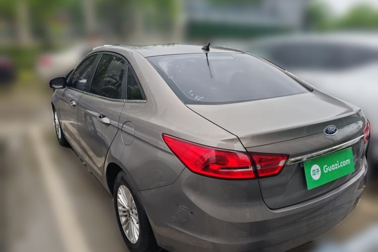 Used Ford Escort 2015 1.5L Manual Comfort Model Rear Left 45 Deg