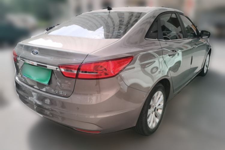 Used Ford Escort 2015 1.5L Automatic Fashion Model Rear Right 45 Deg