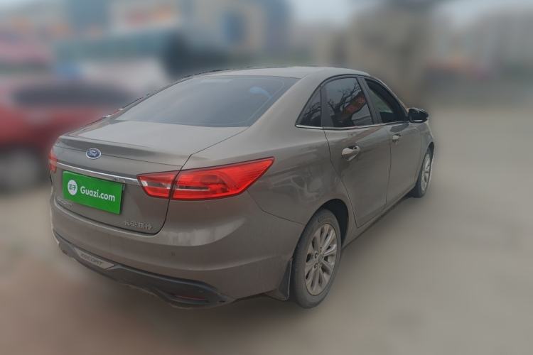 Used Ford Escort 2015 1.5L Automatic Fashion Model Rear Right 45 Deg
