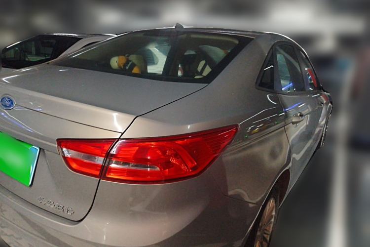 Used Ford Escort 2015 1.5L Manual Comfort Model Rear Right 45 Deg