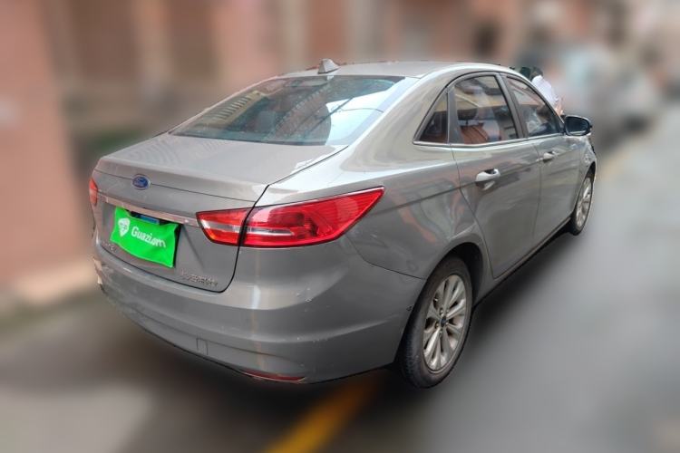 Used Ford Escort 2015 1.5L Automatic Fashion Model Rear Right 45 Deg