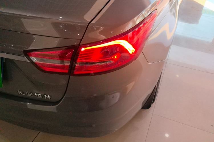 Used Ford Escort 2015 1.5L Automatic Fashion Model Right Rear Taillight