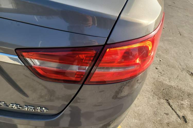 Used Ford Escort 2015 1.5L Automatic Fashion Model Right Rear Taillight
