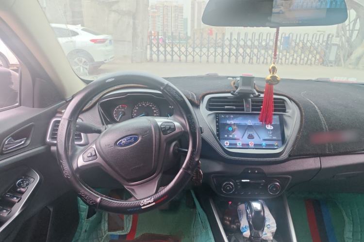 Used Ford Escort 2015 1.5L Automatic Fashion Model Steering Wheel