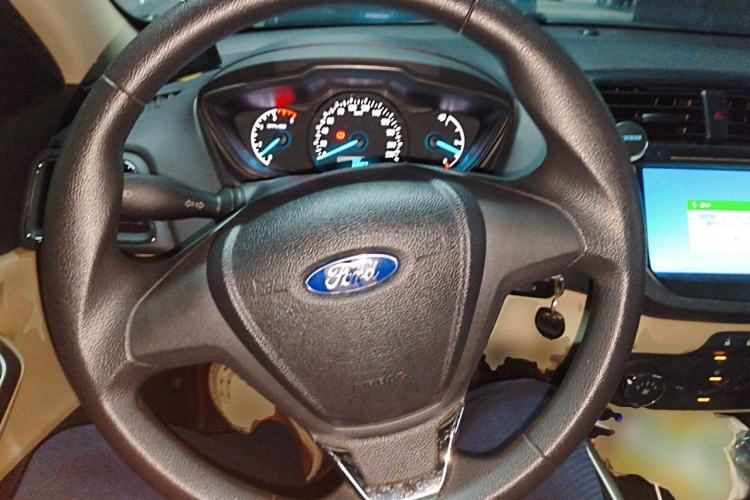 Used Ford Escort 2015 1.5L Manual Comfort Model Steering Wheel