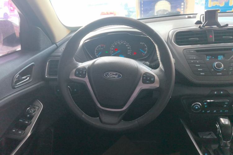 Used Ford Escort 2015 1.5L Automatic Fashion Model Steering Wheel