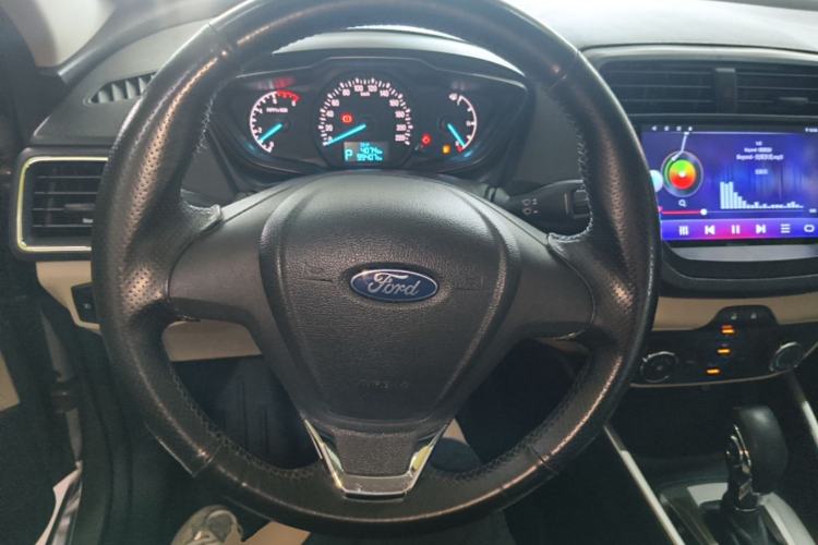 Used Ford Escort 2015 1.5L Automatic Comfort Edition Steering Wheel