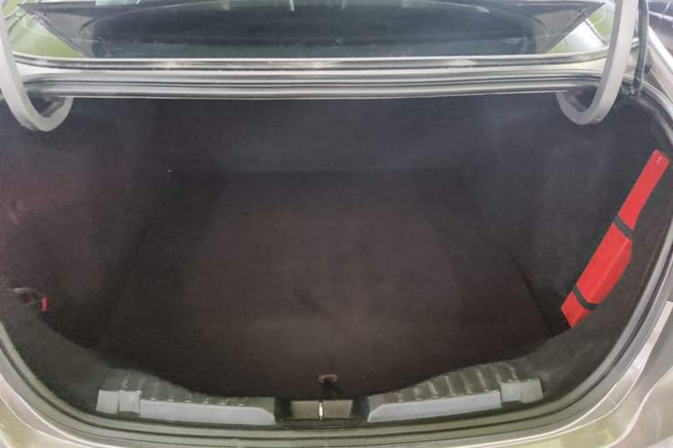 Used Ford Escort 2015 1.5L Automatic Comfort Edition Trunk