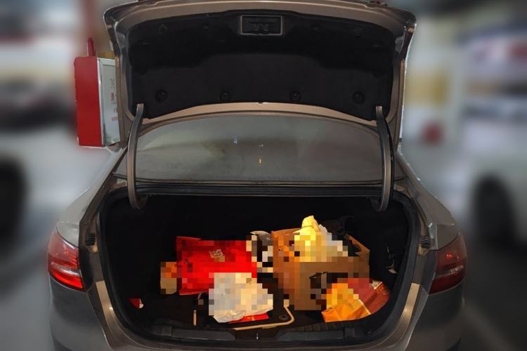 Used Ford Escort 2015 1.5L Automatic Comfort Edition Trunk
