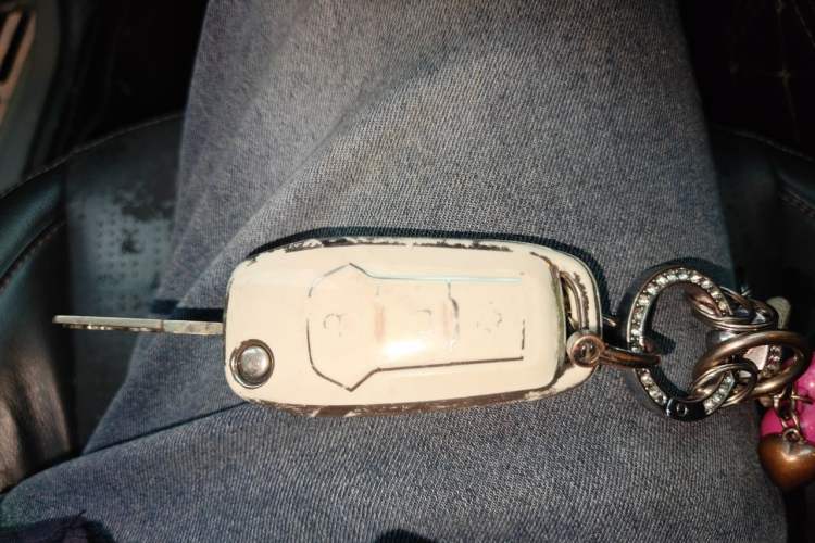 Used Ford Escort 2015 1.5L Automatic Fashion Model Vehicle Key